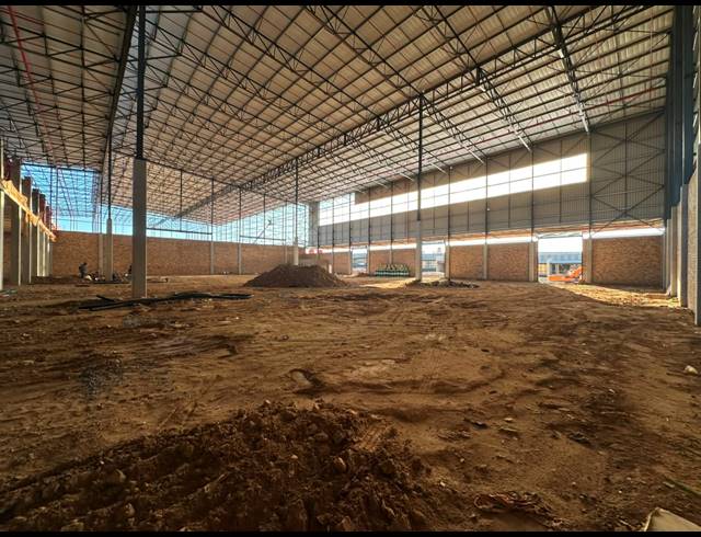 4,794M² WAREHOUSE TO LET IN NORTH RIDING